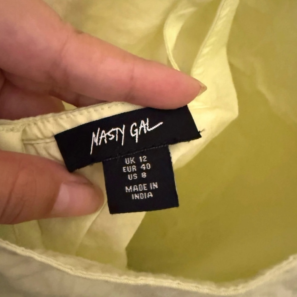 Nasty Gal Light Yellow Dress - Picture 4 of 13